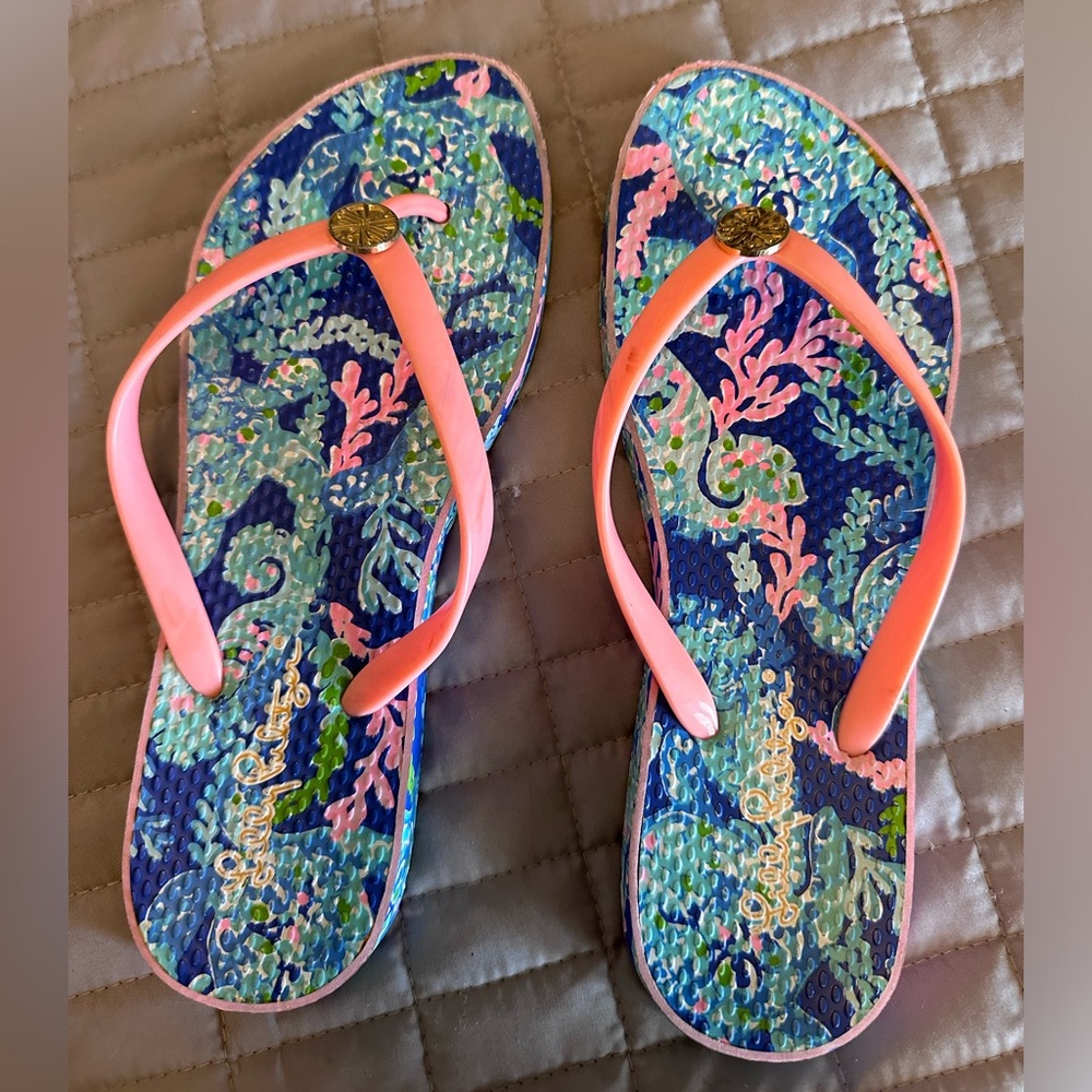 Lilly Pulitzer flip flops